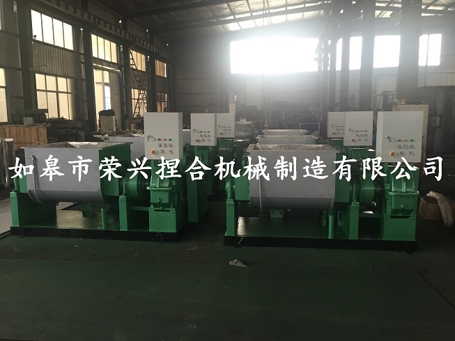 铅笔芯专业捏合机.jpg